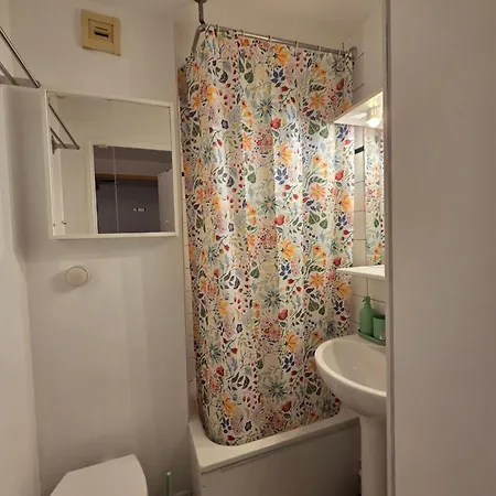 Apartment Proche Disneyland, Centre-ville, Parking *